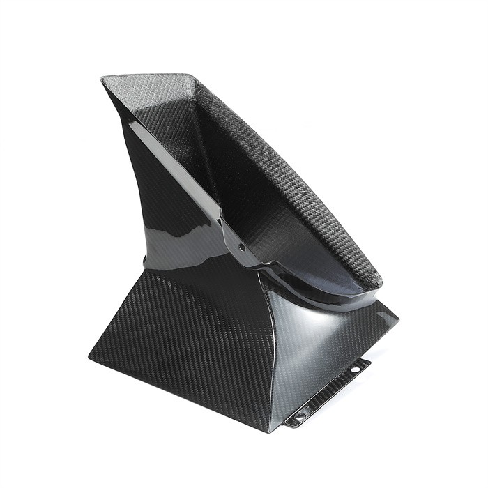 Nhà sản xuất phụ tùng ô tô sợi carbon